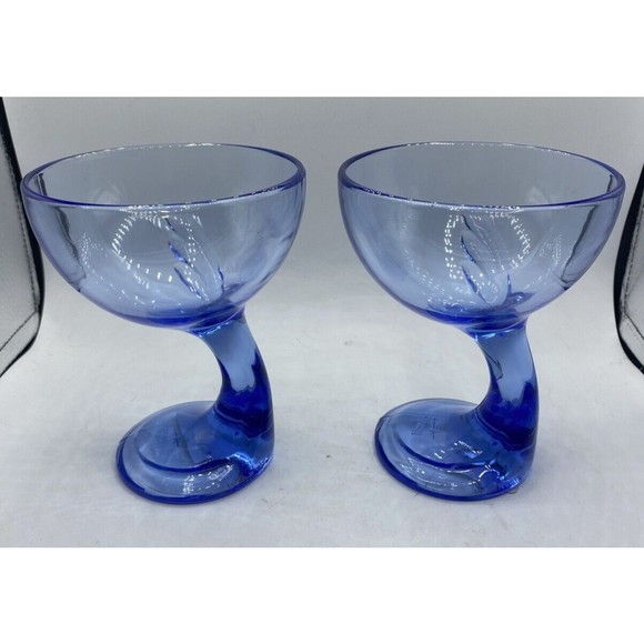 Set Of 2  Bormioli Rocco Italy Jerba Blue Glasses Goblets Curved Stem Offset - Picture 1 of 6